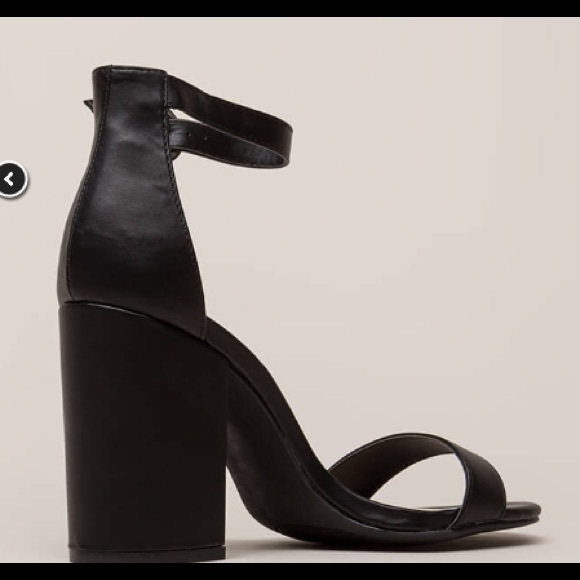 New Favorite Chunky Faux Leather Heels - Picture 3 of 7